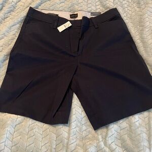 Talbots Women's Navy “The Perfect” Shorts- NWT size 14